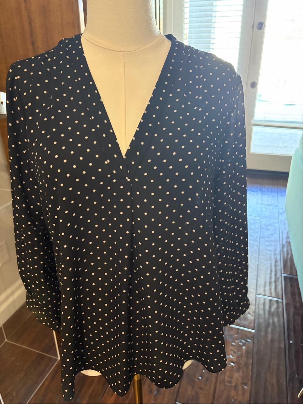 EUC, Small, Vince Camuto Black Long-Sleeve V-Neck Polka Dot Top
